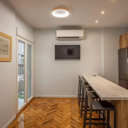 Karolou Ntil- Ground Floor Suite Thessaloníki Eksteriør billede
