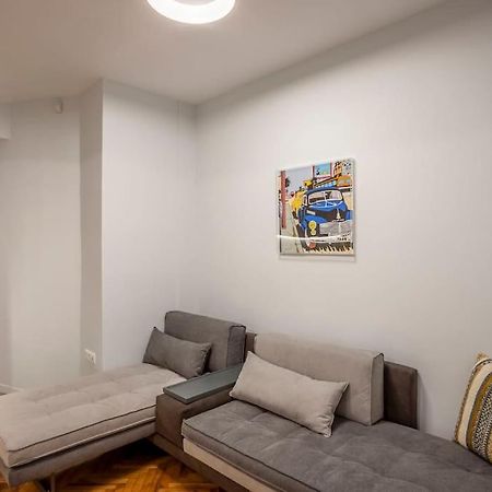 Karolou Ntil- Ground Floor Suite Thessaloníki Eksteriør billede